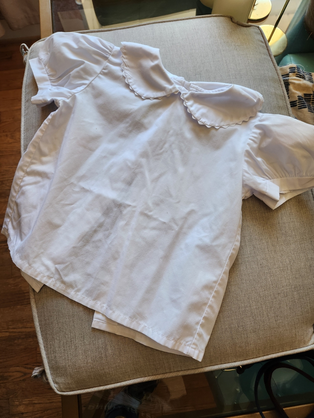 Classic White Peter Pan Collar Kids Top Castles And Crowns Size 5